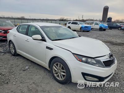 Czwarte zdjęcie samochodu z boku: 2013 KIA OPTIMA LX VIN:KNAGM4A72D5367378 - miniatura