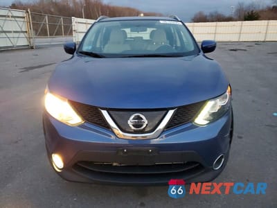 Piąte zdjęcie samochodu w środku: 2018 NISS ROGUE SPORT S VIN:JN1BJ1CR2JW290975 - miniatura