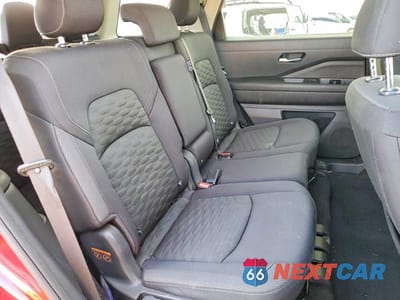 Zdjęcie 11 z 14 samochodu: 2022 NISSAN PATHFINDER SV VIN:5N1DR3BC2NC246646 - miniatura