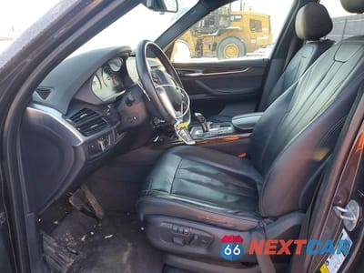 Zdjęcie 7 z 12 samochodu: 2018 BMW X5 XDR40E VIN:5UXKT0C59J0W00216 - miniatura