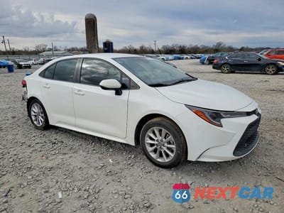 Czwarte zdjęcie samochodu z boku: 2021 TOYOTA COROLLA LE VIN:JTDVPMAE5MJ157297 - miniatura