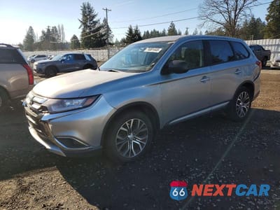 2018 MITSUBISHI OUTLANDER ES JA4AD2A35JJ004211 - główne zdjęcie licytacji z USA - miniatura