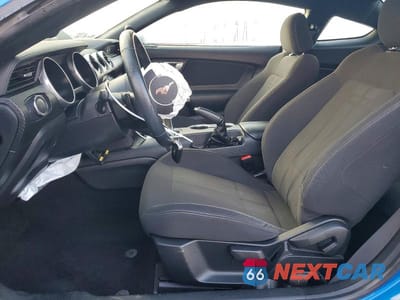 Zdjęcie 7 z 12 samochodu: 2019 FORD MUSTANG VIN:1FA6P8TH7K5105944 - miniatura
