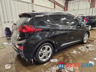 Trzecie zdjęcie samochodu z tyłu: 2017 CHEVROLET BOLT EV LT VIN:1G1FW6S03H4181441 - miniatura