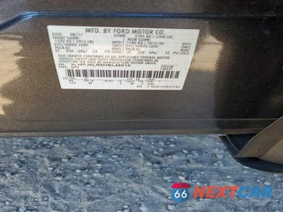 Zdjęcie 14 z 15 samochodu: 2017 LINCOLN MKX RESERVE VIN:2LMPJ6LR6HBL48615 - miniatura