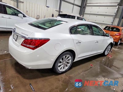 Trzecie zdjęcie samochodu z tyłu: 2016 BUICK LACROSSE VIN:1G4GB5G38GF192972 - miniatura