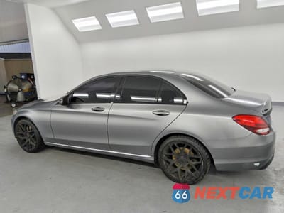 Drugie zdjęcie samochodu z przodu: 2016 MERCEDES-BENZ C 350E VIN:55SWF4HB8GU152057 - miniatura
