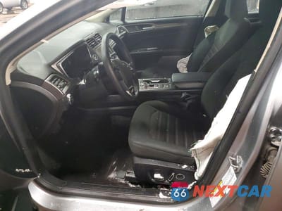 Zdjęcie 7 z 12 samochodu: 2020 FORD FUSION SE VIN:3FA6P0HDXLR107631 - miniatura