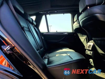 Zdjęcie 11 z 12 samochodu: 2010 BMW X5 XDRIVE48I VIN:5UXFE8C56AL310413 - miniatura