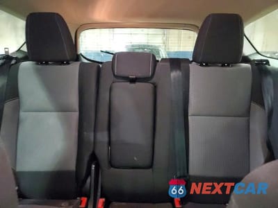 Zdjęcie 10 z 13 samochodu: 2018 FORD ESCAPE SE VIN:1FMCU9GD2JUB77380 - miniatura