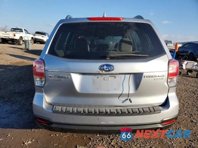 Zdjęcie 6 z 13 samochodu: 2017 SUBARU FORESTER 2.5I VIN:JF2SJABC6HH494592 - miniatura