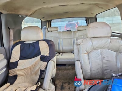 Zdjęcie 10 z 13 samochodu: 2002 CHEVROLET SUBURBAN K1500 VIN:3GNFK16Z32G187210 - miniatura