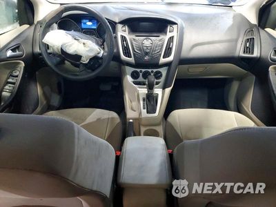 Zdjęcie 8 z 11 samochodu: 2012 FORD FOCUS SE VIN:1FAHP3K21CL108182 - miniatura