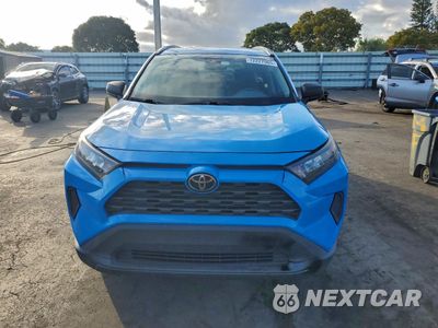 Piąte zdjęcie samochodu w środku: 2020 TOYOTA RAV4 LE VIN:2T3H1RFV3LC048889 - miniatura