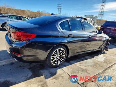 Trzecie zdjęcie samochodu z tyłu: 2018 BMW 540 XI VIN:WBAJE7C50JWA03954 - miniatura