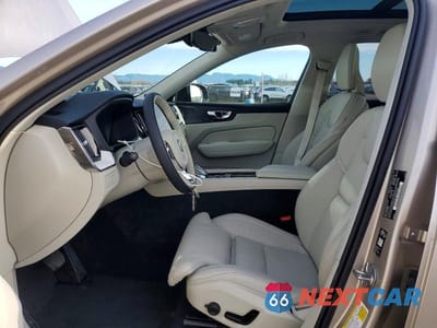 Zdjęcie 7 z 11 samochodu: 2026 VOLVO XC60 ULTRA VIN:YV4H60RM9T1356692 - miniatura