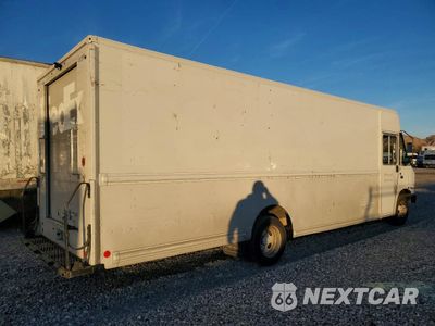 Trzecie zdjęcie samochodu z tyłu: 2021 FORD F59 DELIVERY TRUCK VIN:1F65F5KNXM0A00364 - miniatura