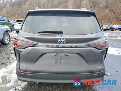 Zdjęcie 6 z 12 samochodu: 2025 TOYOTA SIENNA XLE VIN:5TDYRKEC6SS242010 - miniatura