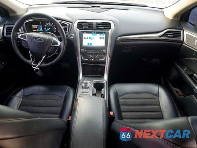 Zdjęcie 8 z 12 samochodu: 2017 FORD FUSION SE VIN:3FA6P0H71HR391992 - miniatura