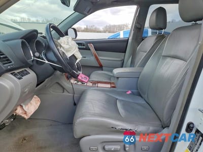Zdjęcie 7 z 12 samochodu: 2008 TOYOTA HIGHLANDER LIMITED VIN:JTEES42A382083495 - miniatura