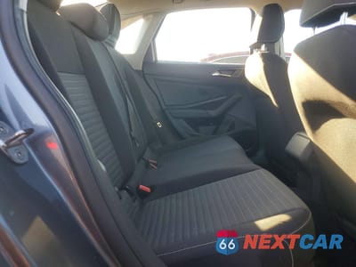 Zdjęcie 10 z 13 samochodu: 2022 VOLKSWAGEN JETTA S VIN:3VWCM7BU3NM000893 - miniatura