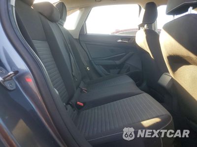 Zdjęcie 10 z 13 samochodu: 2022 VOLKSWAGEN JETTA S VIN:3VWCM7BU3NM000893 - miniatura