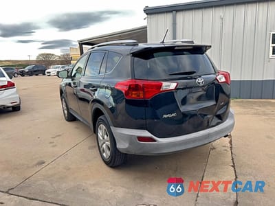 Trzecie zdjęcie samochodu z tyłu: 2014 TOYOTA RAV4 LE VIN:2T3ZFREVXEW091568 - miniatura