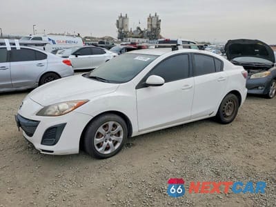 2010 MAZDA 3 I JM1BL1SG5A1339817 - główne zdjęcie licytacji z USA - miniatura