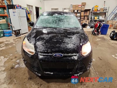 Piąte zdjęcie samochodu w środku: 2012 FORD FOCUS SE VIN:1FAHP3K28CL228349 - miniatura