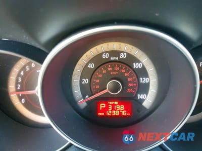 Zdjęcie 9 z 12 samochodu: 2010 KIA FORTE EX VIN:KNAFU4A24A5100500 - miniatura
