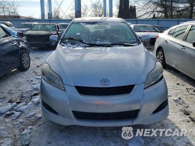 Piąte zdjęcie samochodu w środku: 2009 TOYOTA COROLLA MATRIX VIN:2T1KU40EX9C057180 - miniatura