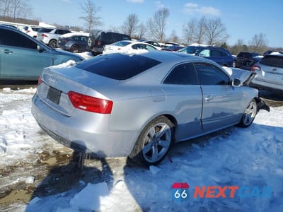 Trzecie zdjęcie samochodu z tyłu: 2016 AUDI A5 PREMIUM PLUS S-LINE VIN:WAUM2AFR2GA008593 - miniatura