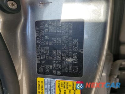 Zdjęcie 13 z 14 samochodu: 2009 KIA BORREGO LX VIN:KNDJH741X95012603 - miniatura