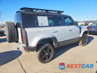 Trzecie zdjęcie samochodu z tyłu: 2022 LAND ROVER DEFENDER 110 SE VIN:SALEP7RU1N2067288 - miniatura