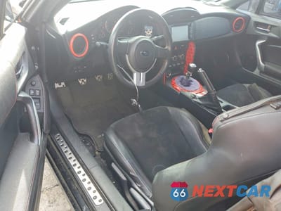 Zdjęcie 8 z 12 samochodu: 2016 SUBARU BRZ 2.0 LIMITED VIN:JF1ZCAC11G9602832 - miniatura