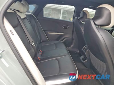 Zdjęcie 10 z 13 samochodu: 2025 KIA K4 GT-LINE TURBO VIN:3KPFW4DC4SE112945 - miniatura