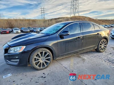 2016 VOLVO S60 PREMIER LYV402FK2GB106775 - główne zdjęcie licytacji z USA - miniatura