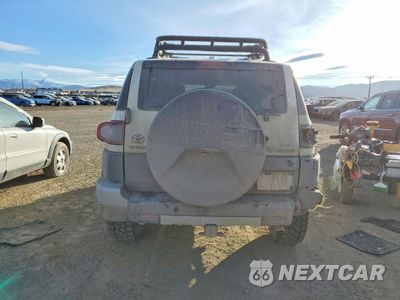 Zdjęcie 6 z 12 samochodu: 2012 TOYOTA FJ CRUISER VIN:JTEBU4BFXCK133021 - miniatura