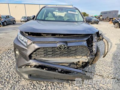 Piąte zdjęcie samochodu w środku: 2021 TOYOTA RAV4 XLE PREMIUM VIN:2T3C1RFV5MC127427 - miniatura