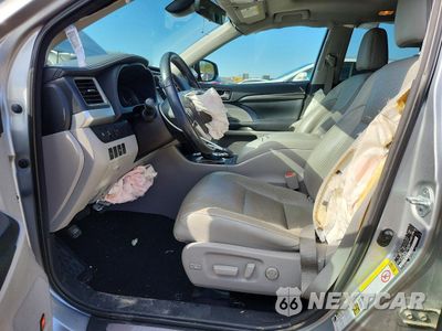 Zdjęcie 7 z 13 samochodu: 2017 TOYOTA HIGHLANDER LIMITED VIN:5TDYZRFH6HS195511 - miniatura