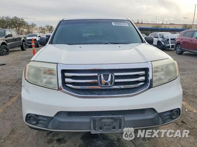 Piąte zdjęcie samochodu w środku: 2012 HONDA PILOT LX VIN:5FNYF3H28CB017630 - miniatura