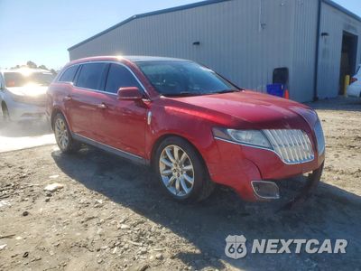 Czwarte zdjęcie samochodu z boku: 2011 LINCOLN MKT VIN:2LMHJ5FR2BBJ54682 - miniatura