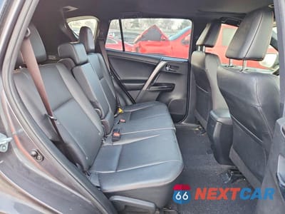Zdjęcie 10 z 12 samochodu: 2017 TOYOTA RAV4 SE VIN:JTMJFREV0HJ704460 - miniatura