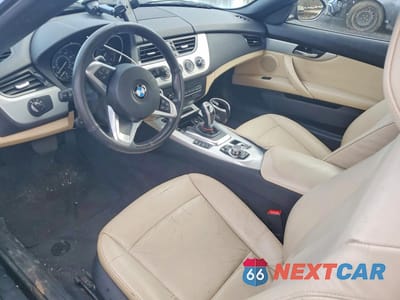 Zdjęcie 8 z 13 samochodu: 2014 BMW Z4 SDRIVE28I VIN:WBALL5C54EJ105213 - miniatura