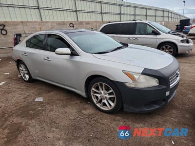 Czwarte zdjęcie samochodu z boku: 2009 NISSAN MAXIMA S VIN:1N4AA51E19C818749 - miniatura