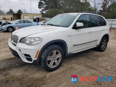 2012 BMW X5 XDRIVE35D 5UXZW0C54CL674022 - główne zdjęcie licytacji z USA - miniatura