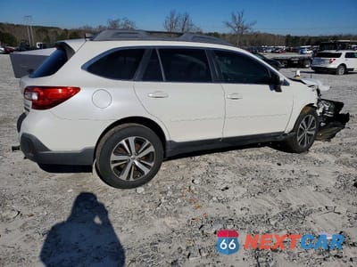 Trzecie zdjęcie samochodu z tyłu: 2018 SUBARU OUTBACK 2.5I LIMITED VIN:4S4BSANC1J3204183 - miniatura