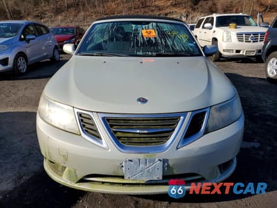 Piąte zdjęcie samochodu w środku: 2009 SAAB 9-3 2.0T VIN:YS3FB79Y986011778 - miniatura