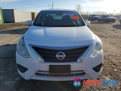 Piąte zdjęcie samochodu w środku: 2019 NISS VERSA S VIN:3N1CN7AP5KL840481 - miniatura