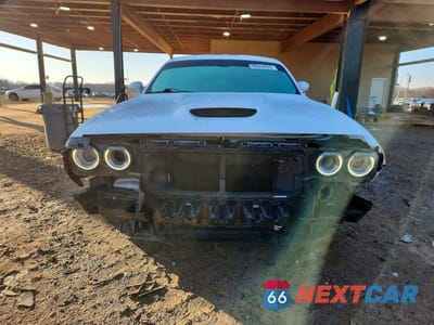 Piąte zdjęcie samochodu w środku: 2021 DODGE CHALLENGER GT VIN:2C3CDZJG1MH597053 - miniatura